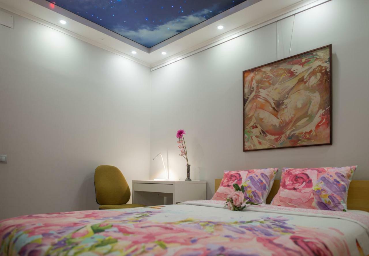 הוספיטלט דה יוברגאט Camp Nou, Europa Fira - Modern Two-Bedroom Apartment With Heating מראה חיצוני תמונה